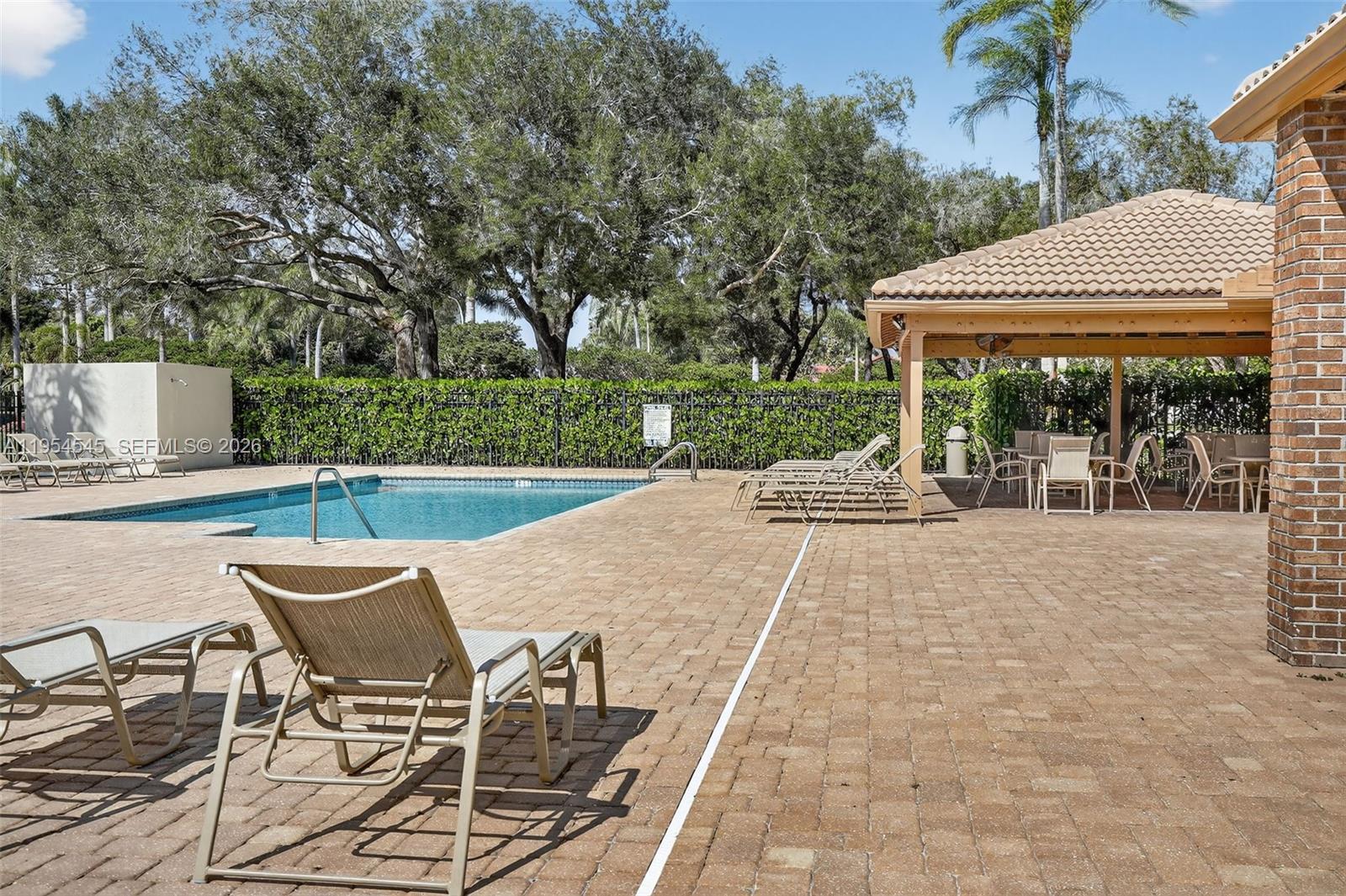 Country Isles Patio Homes - Residential