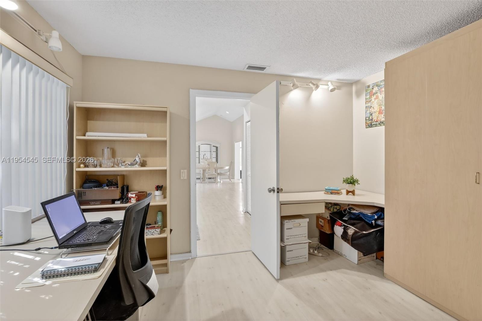 Country Isles Patio Homes - Residential