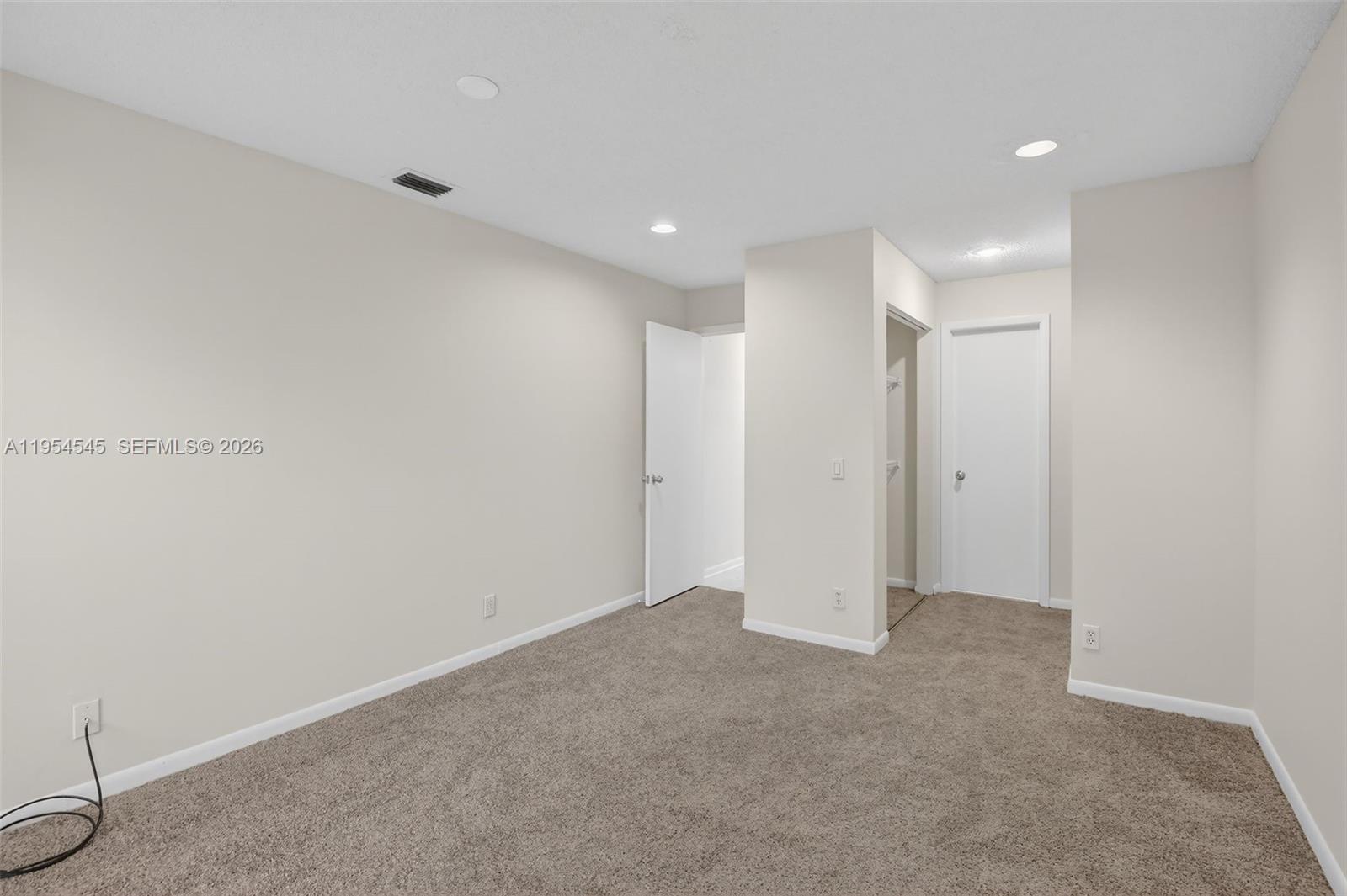 Country Isles Patio Homes - Residential