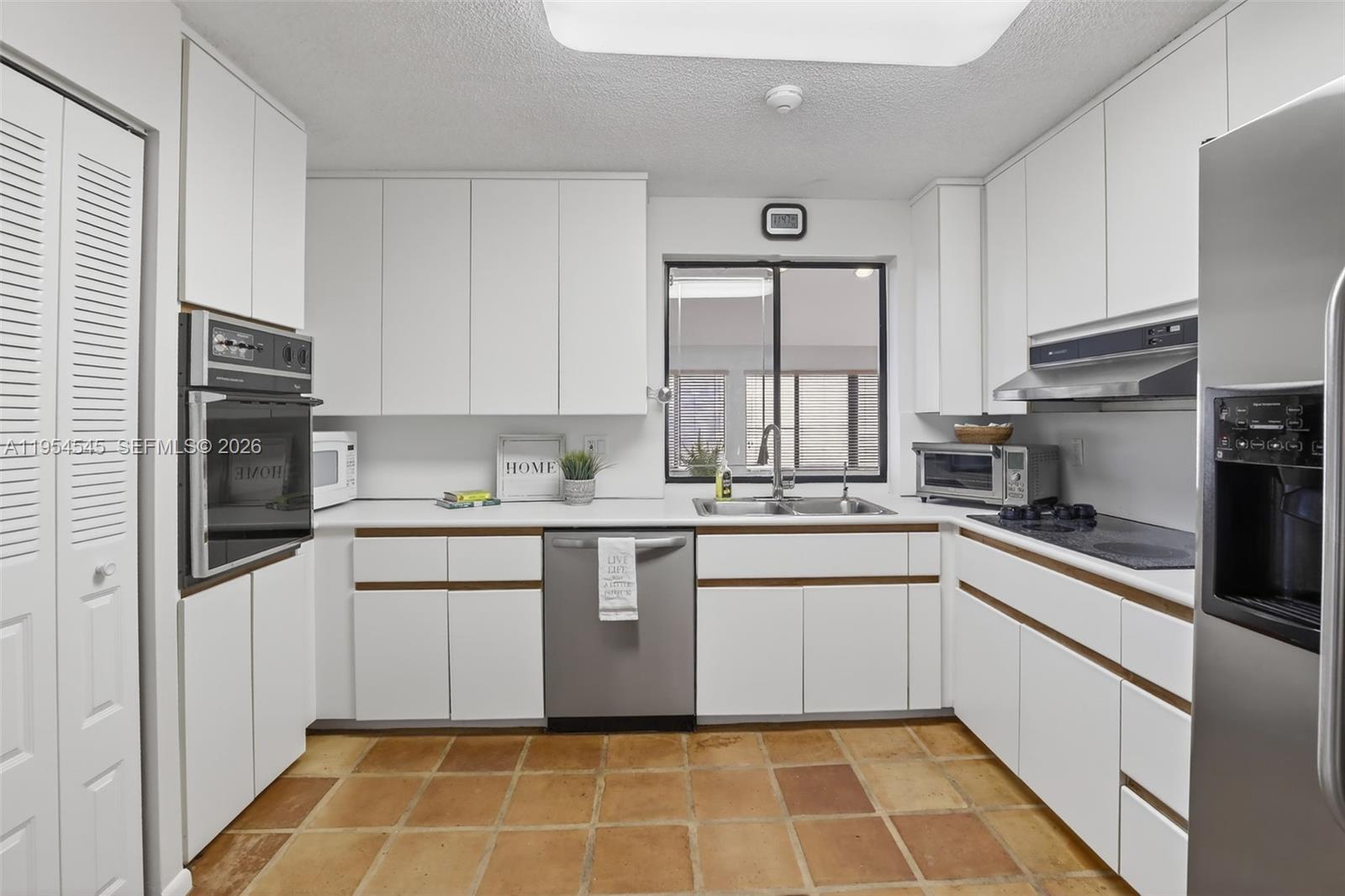 Country Isles Patio Homes - Residential