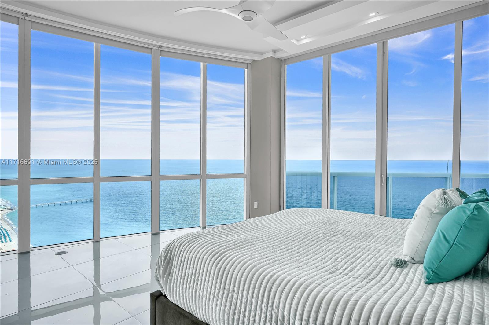 TDR TOWER III CONDO - Residential