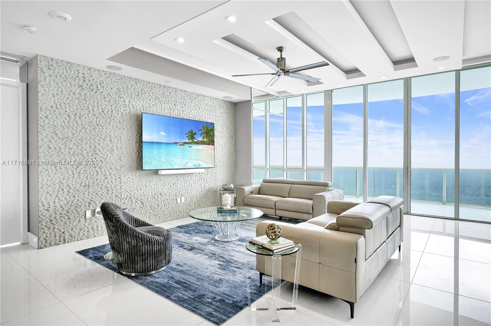 TDR TOWER III CONDO - Residential