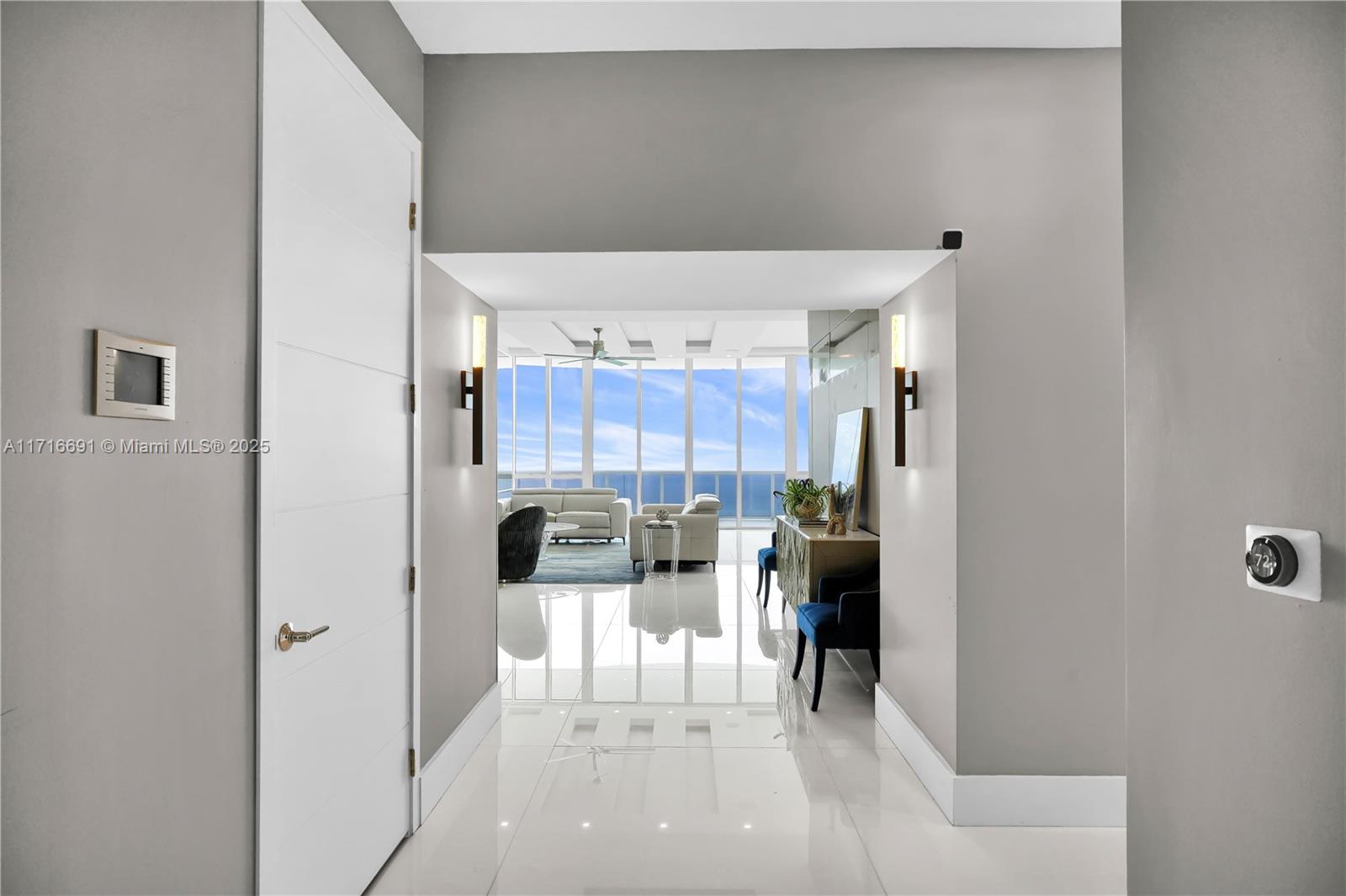 TDR TOWER III CONDO - Residential