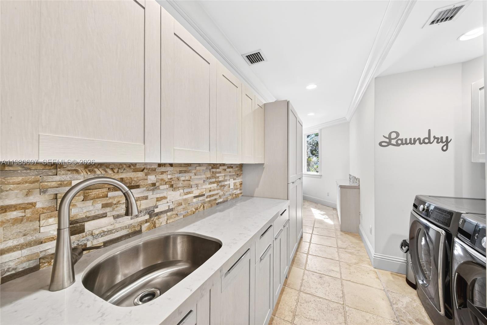 BAY RIDGE ESTS - Residential