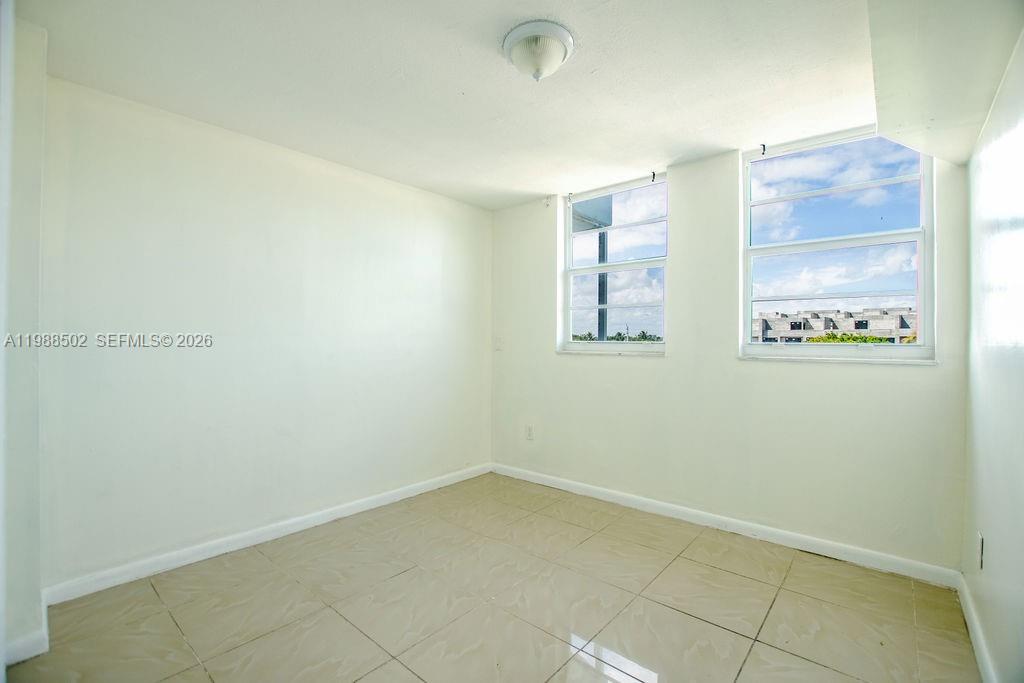 LISETTE CONDO - Residential