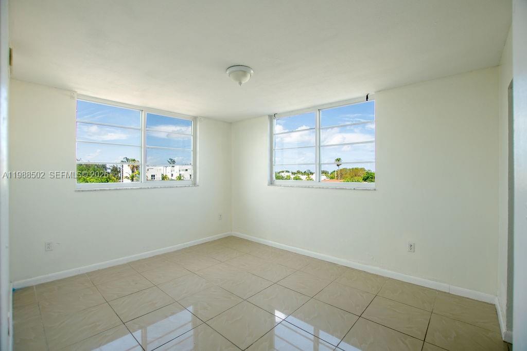LISETTE CONDO - Residential