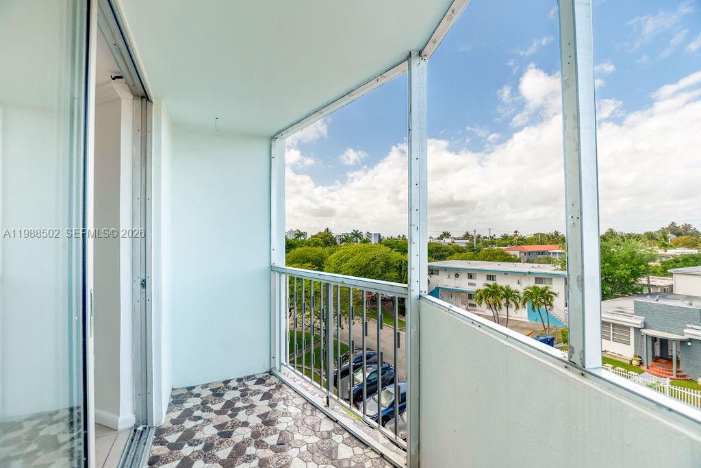 LISETTE CONDO - Residential