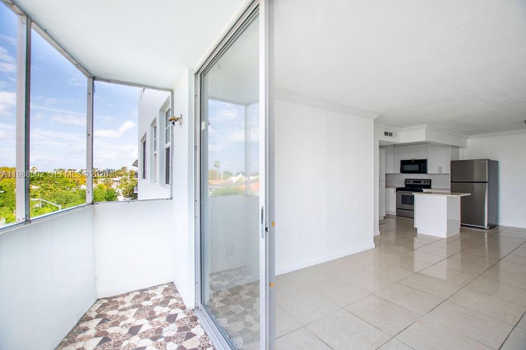 LISETTE CONDO - Residential