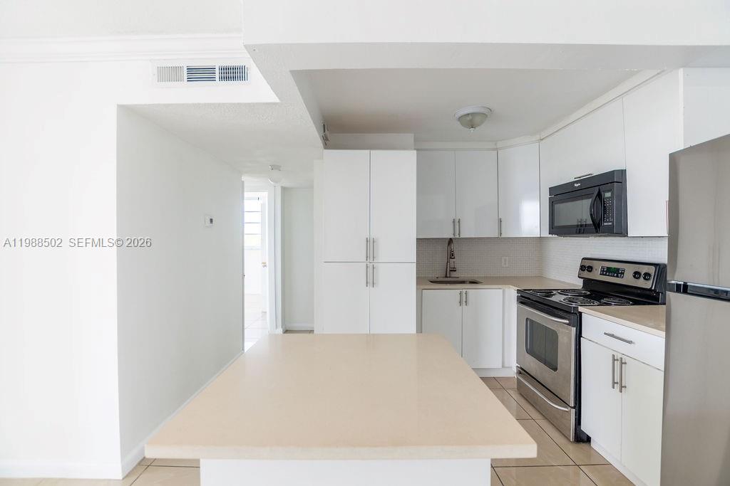LISETTE CONDO - Residential