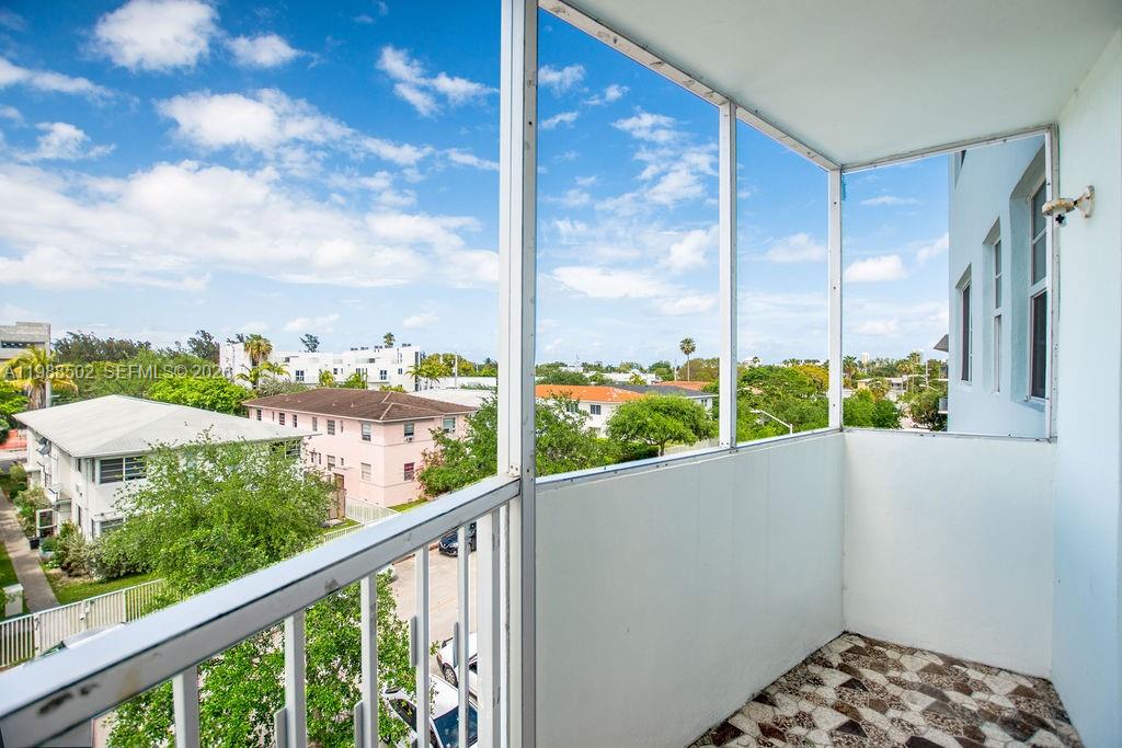 LISETTE CONDO - Residential
