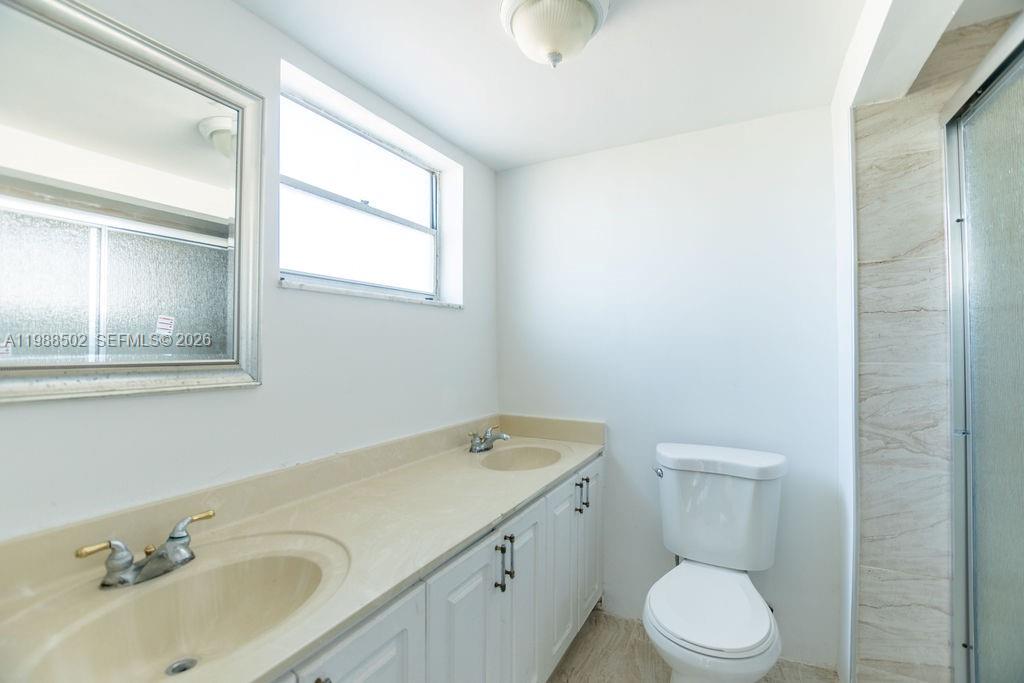 LISETTE CONDO - Residential