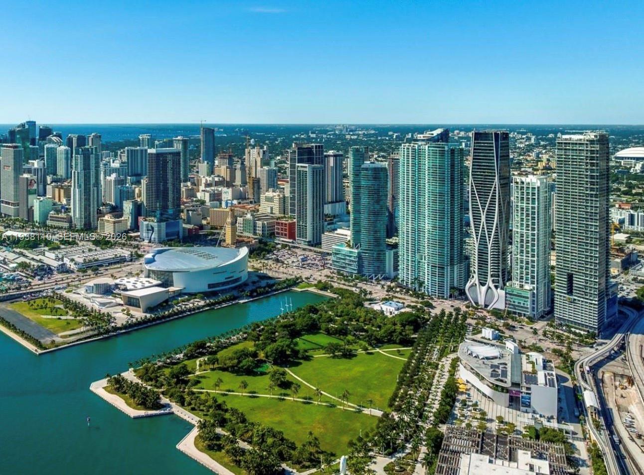 900 BISCAYNE BAY CONDO - Residential Lease