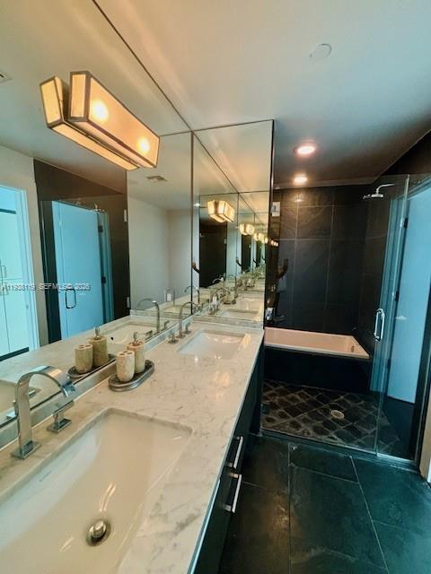 900 BISCAYNE BAY CONDO - Residential Lease