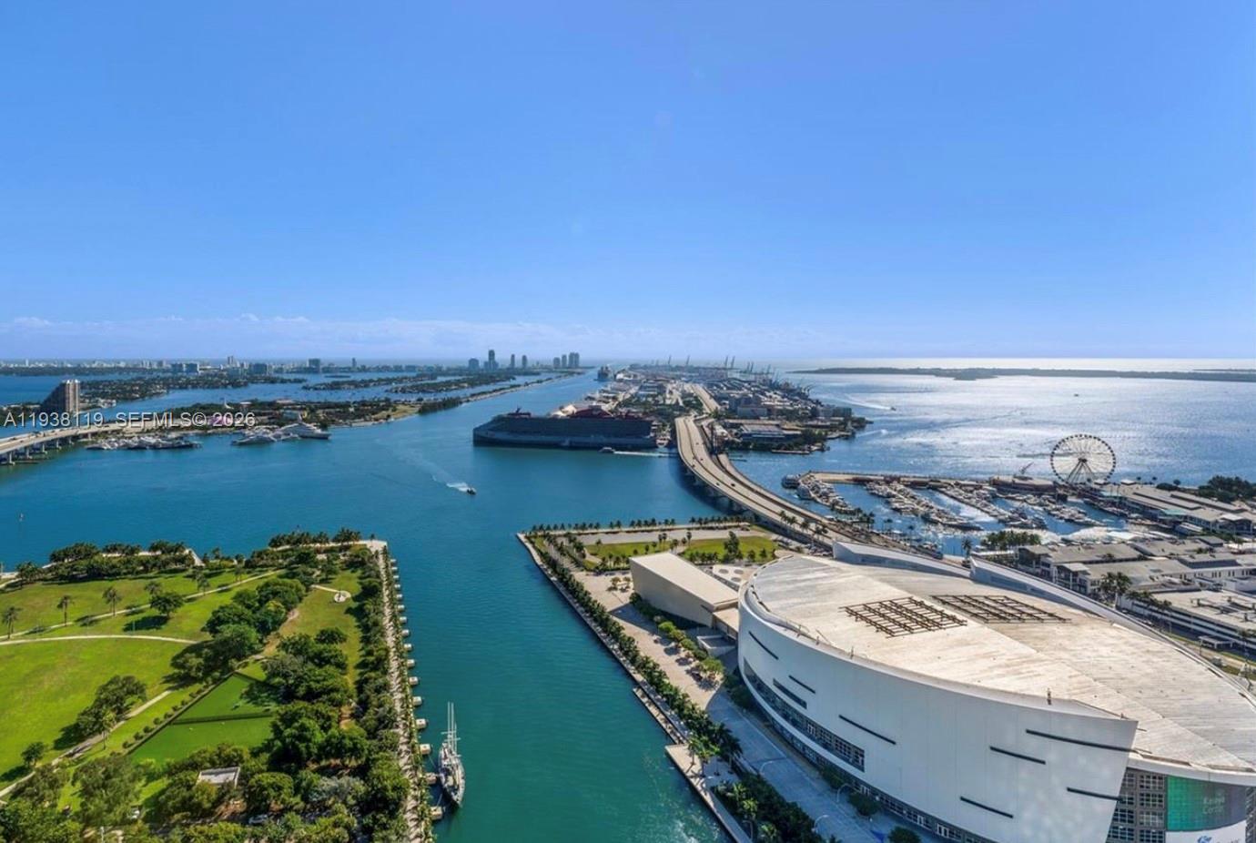 900 BISCAYNE BAY CONDO - Residential Lease