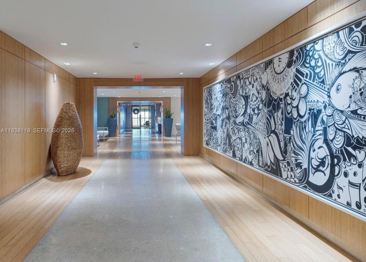 900 Biscayne Blvd 4203