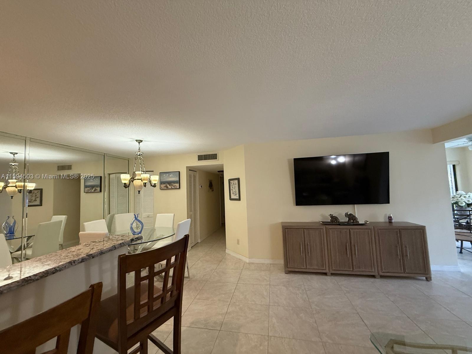 DUNBAR WOODS CONDO I II A - Residential Lease