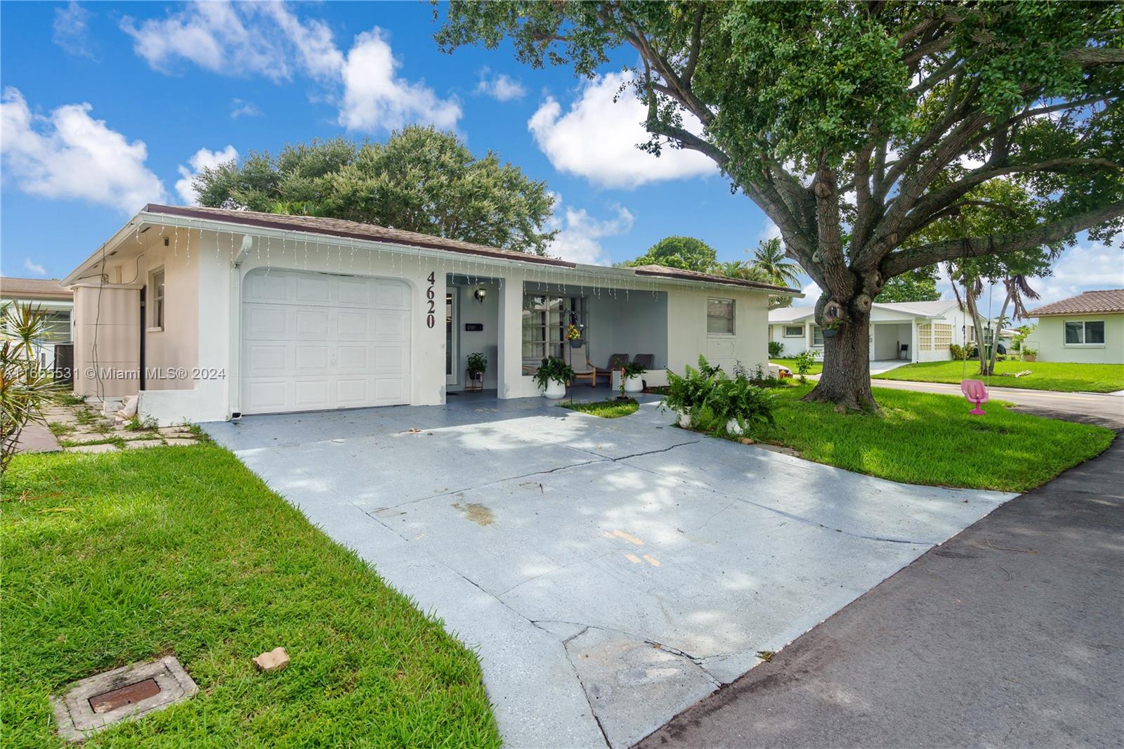 MAINLANDS OF TAMARAC LAKE - Residential