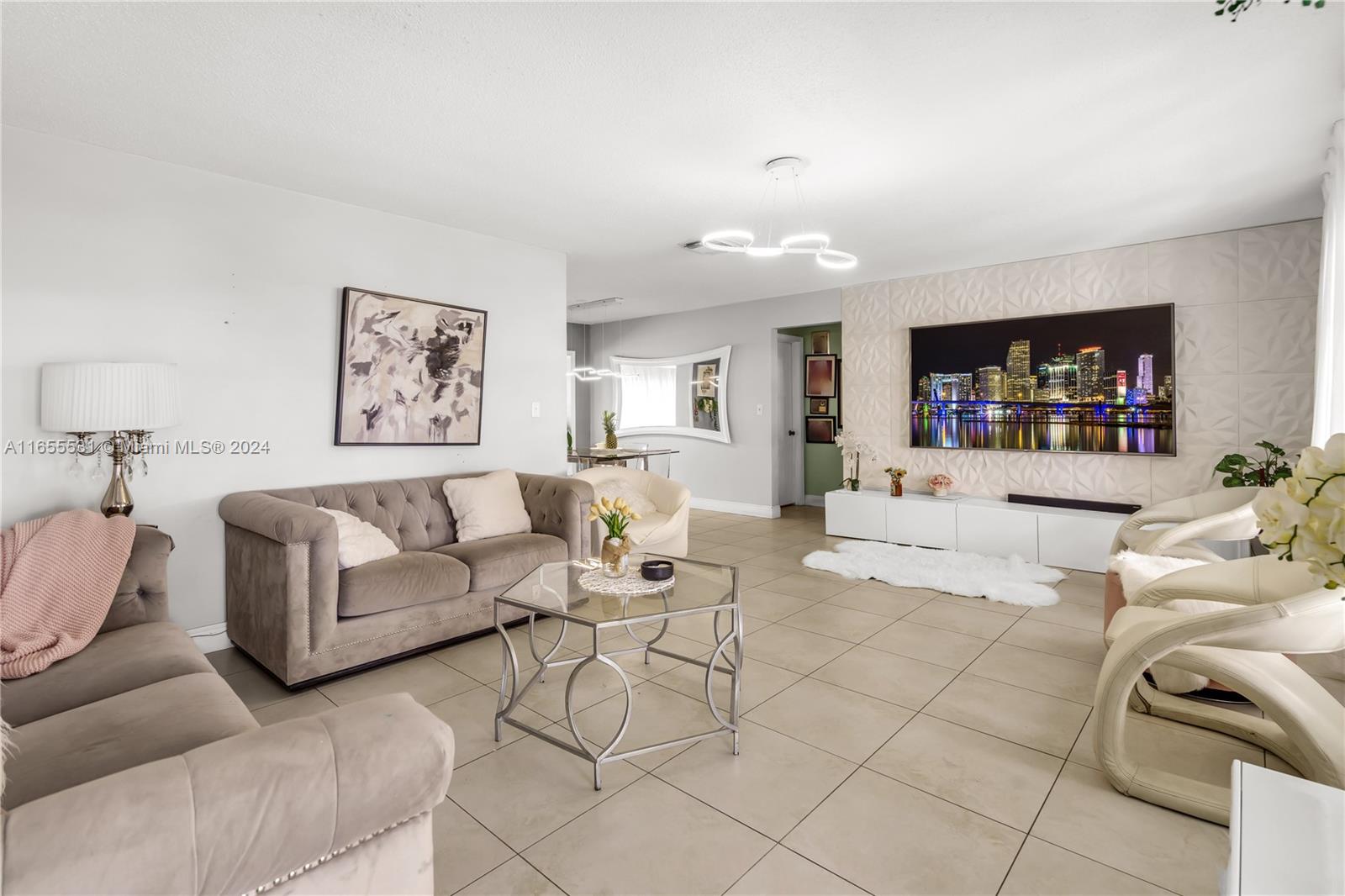 MAINLANDS OF TAMARAC LAKE - Residential