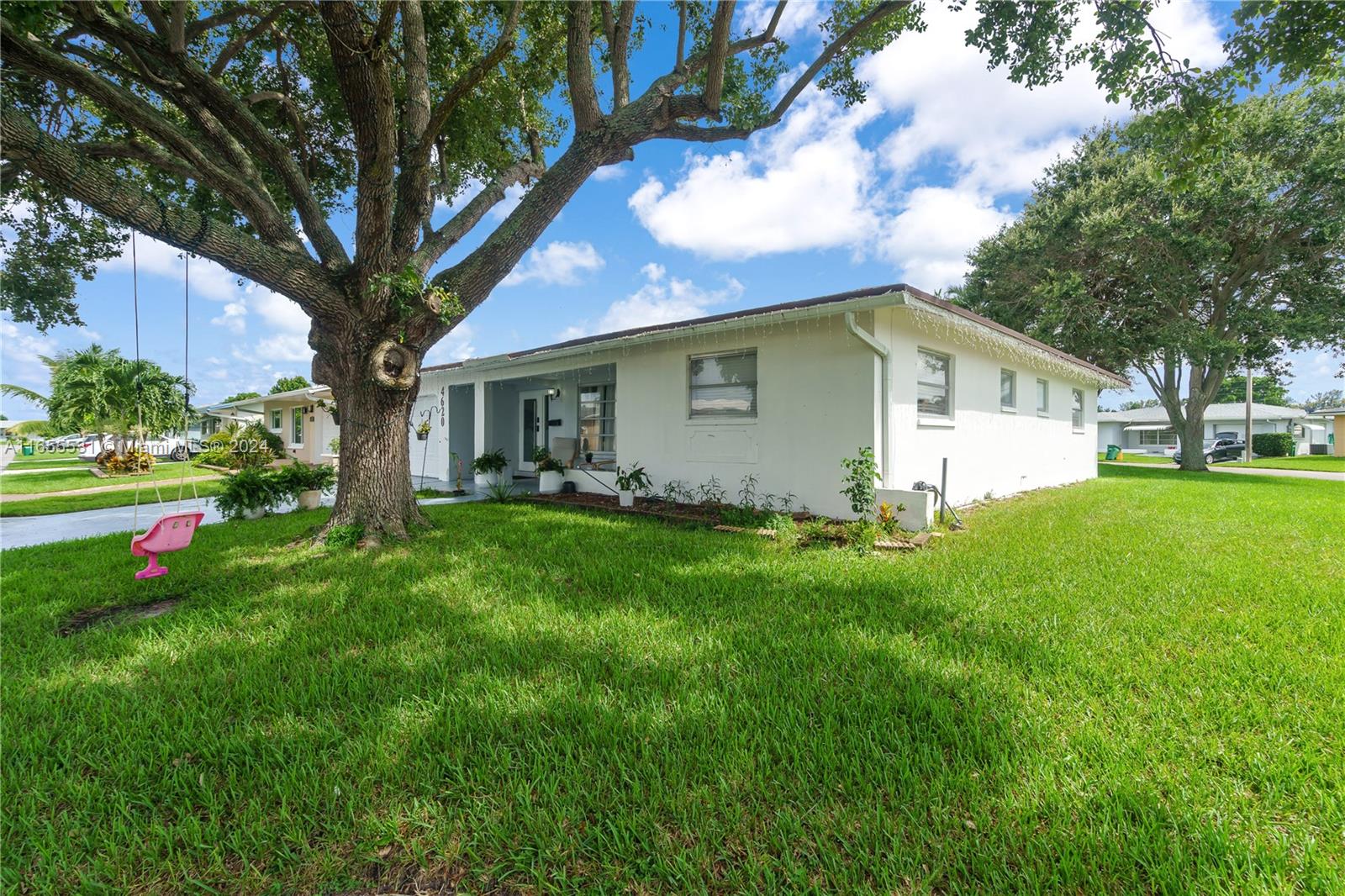 MAINLANDS OF TAMARAC LAKE - Residential