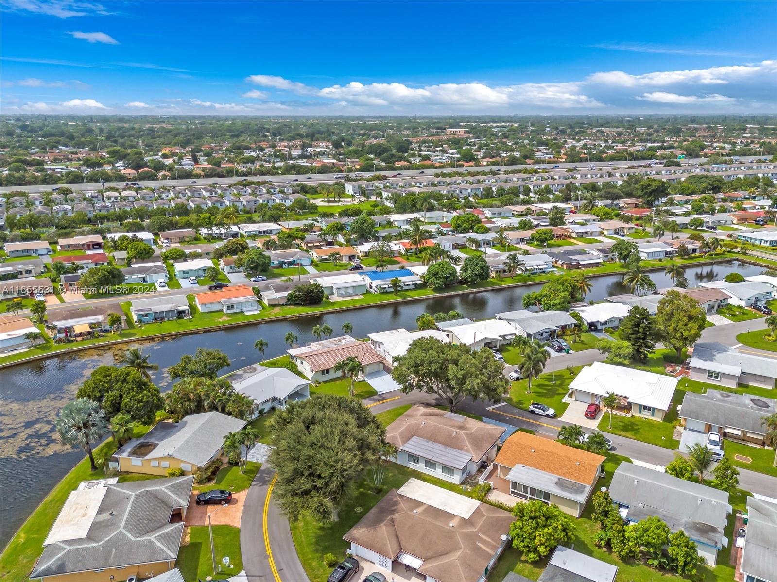 MAINLANDS OF TAMARAC LAKE - Residential