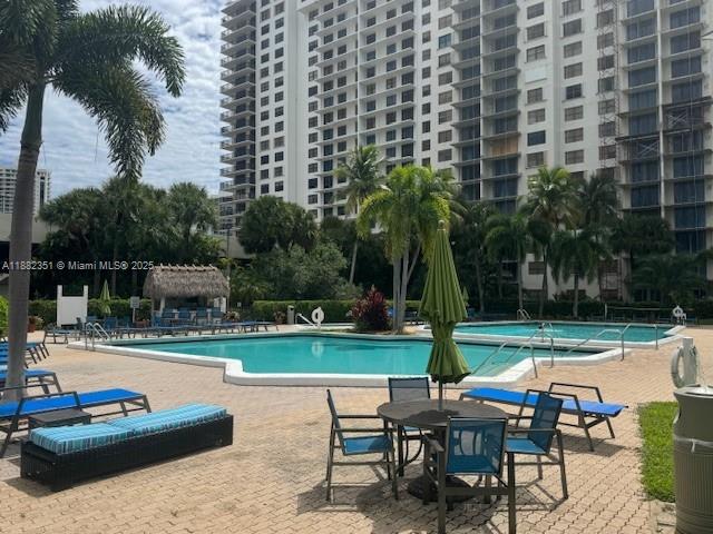 TOWER AT BISCAYNE COVE CO - Residential