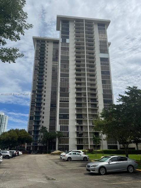TOWER AT BISCAYNE COVE CO - Residential