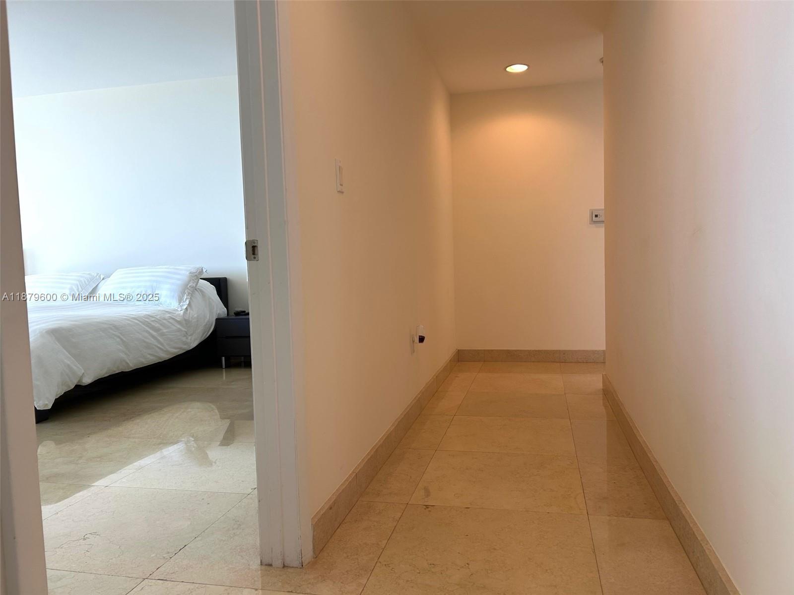 BEACH CLUB THREE CONDO - Residential Lease