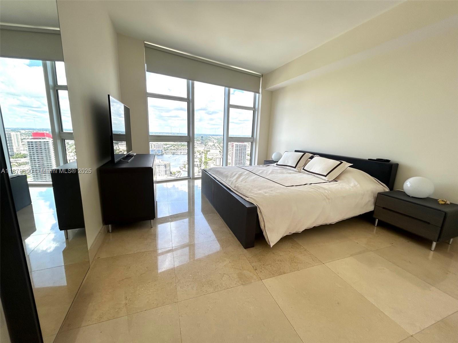 BEACH CLUB THREE CONDO - Residential Lease