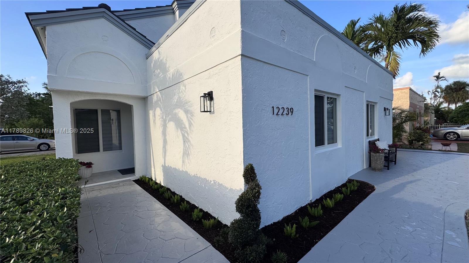 12239 NW 7th St