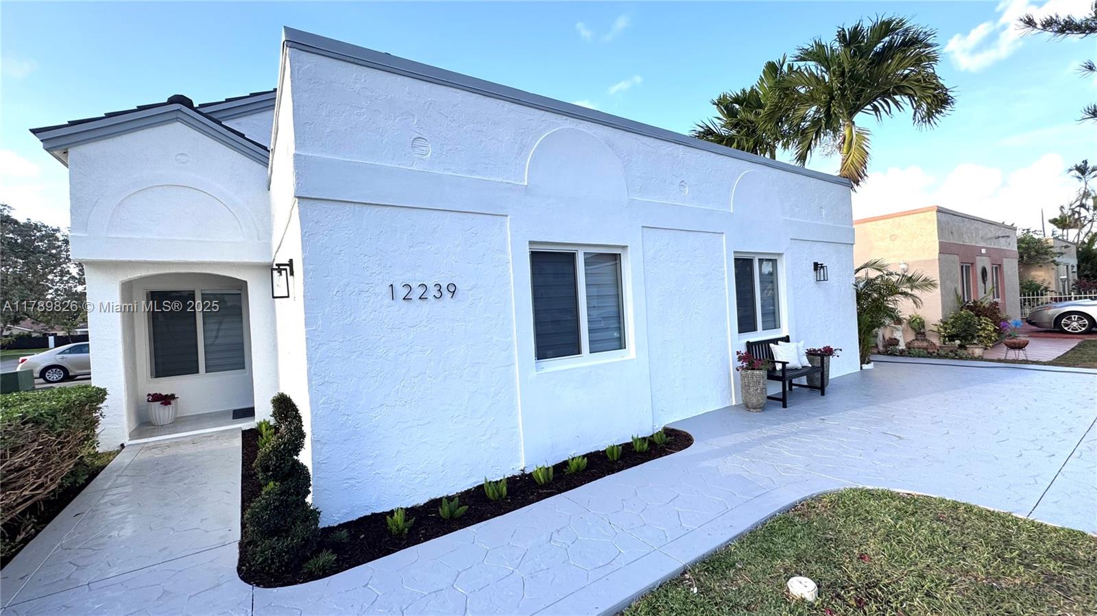 12239 NW 7th St