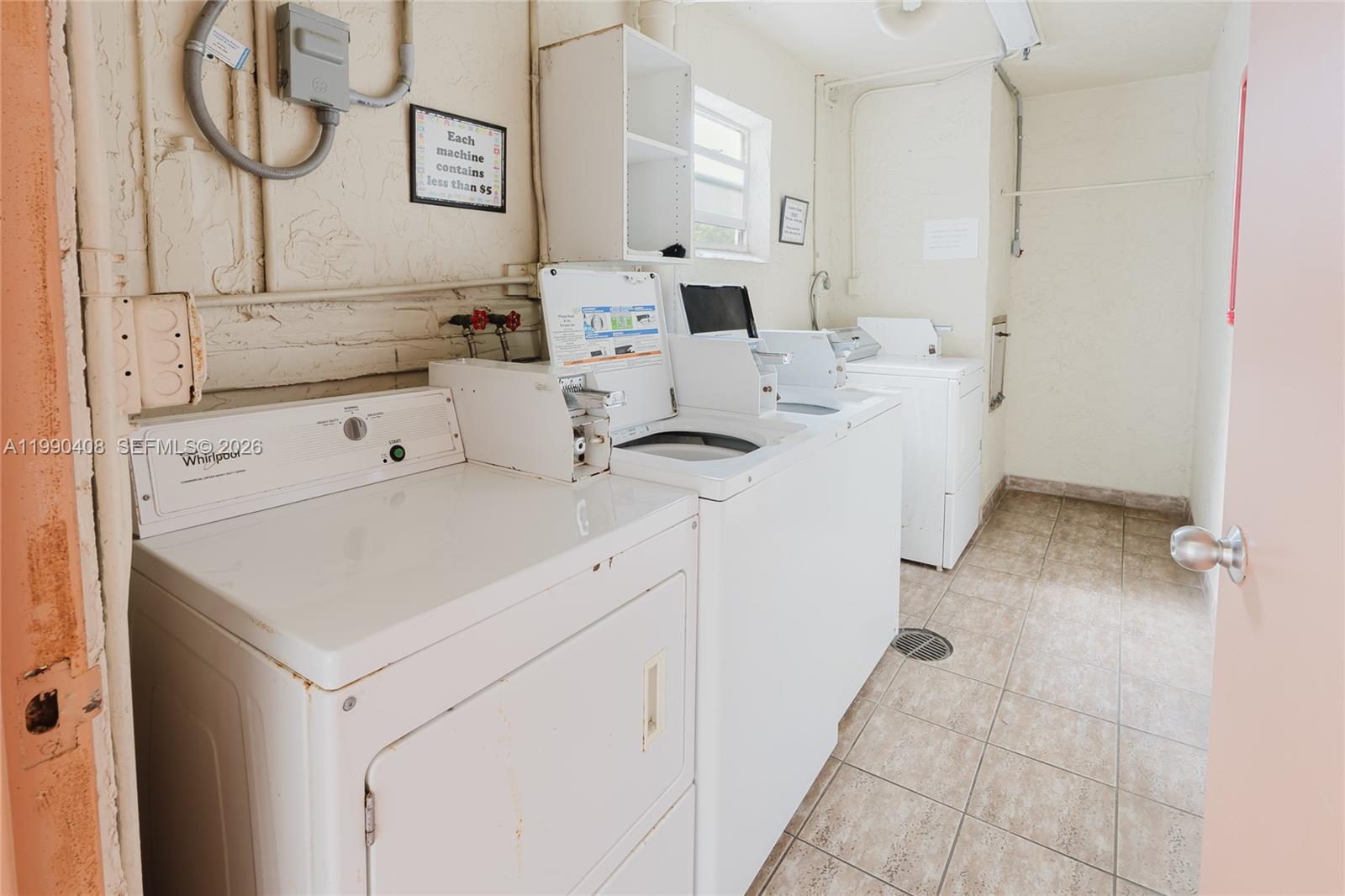 MEADOWBROOK LAKES CONDO - Residential