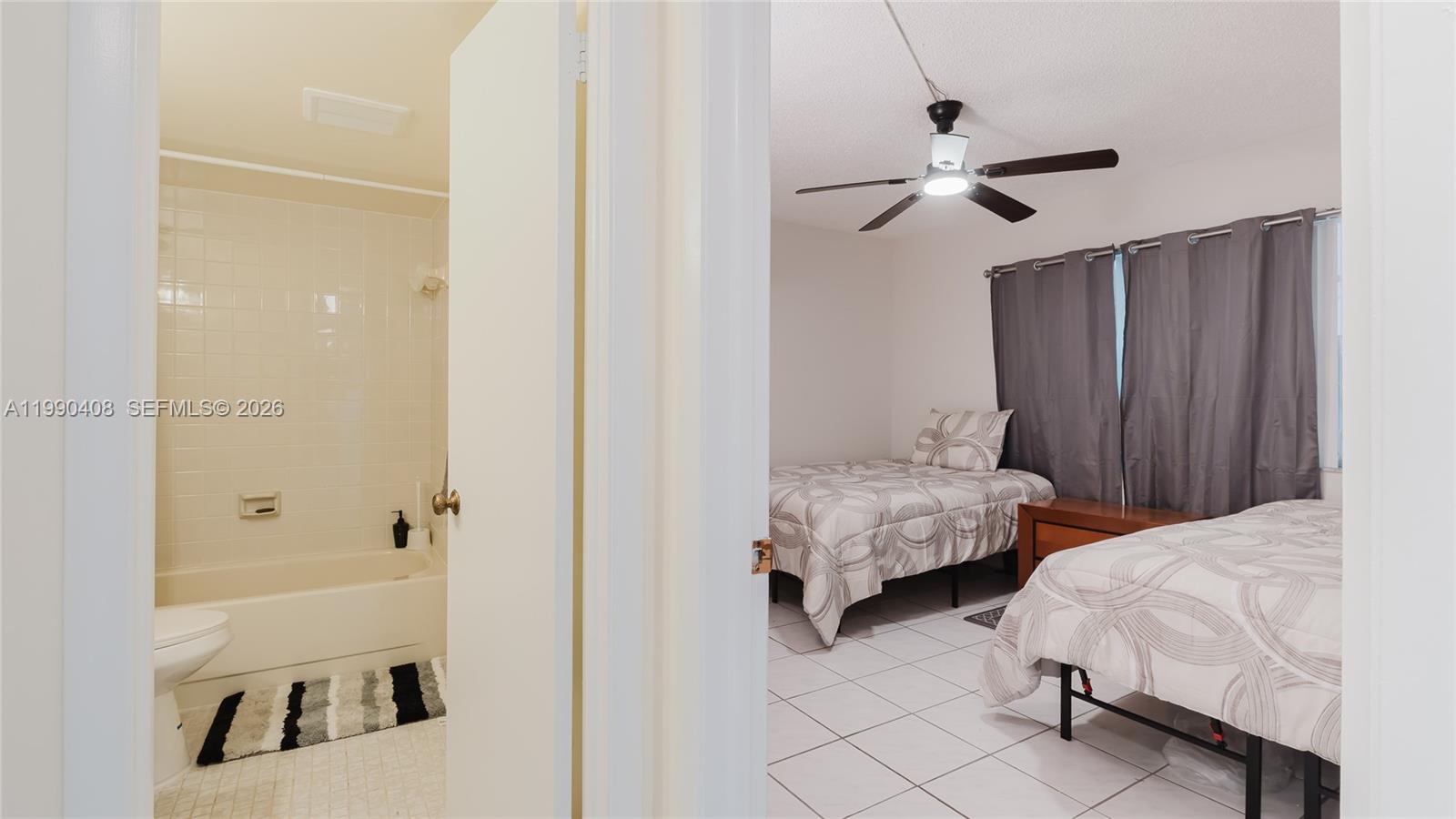 MEADOWBROOK LAKES CONDO - Residential