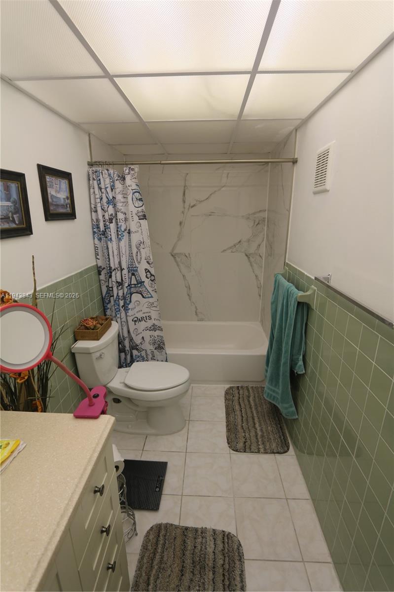 CORAL GATE EAST CONDO - Residential