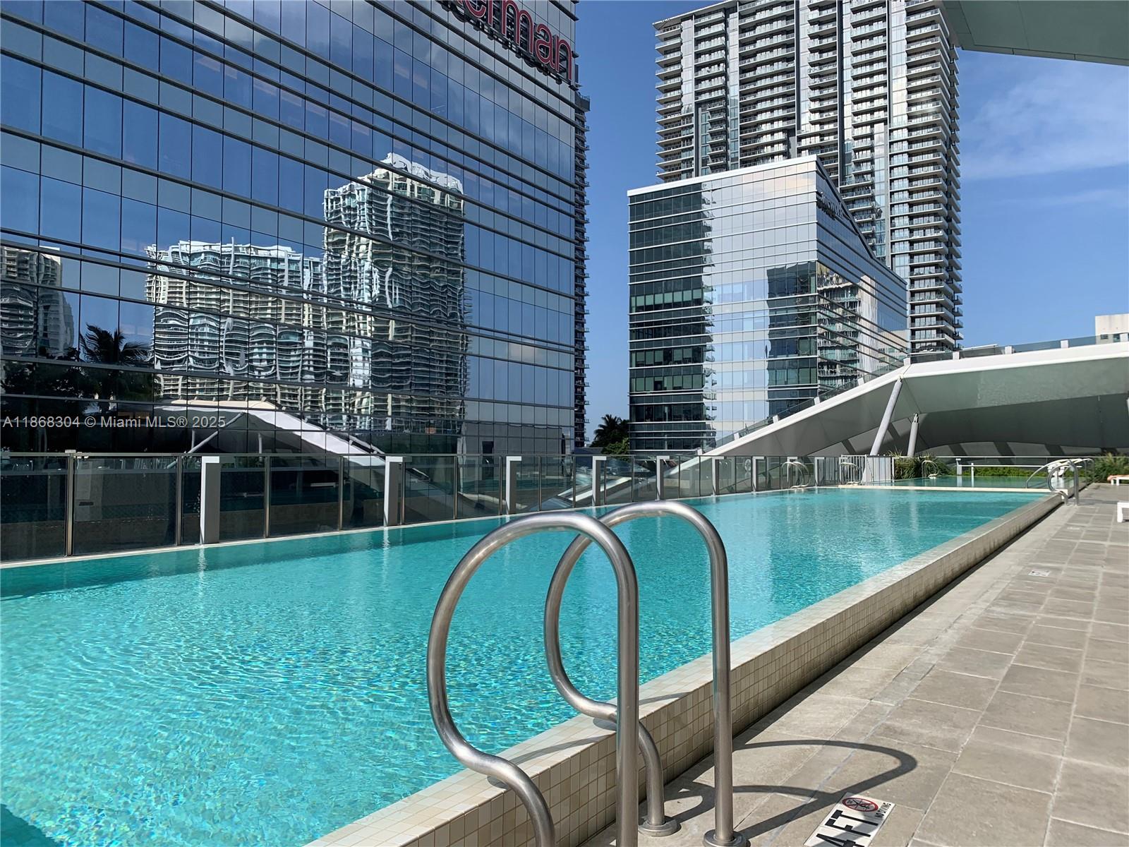 REACH CONDO - Residential Lease