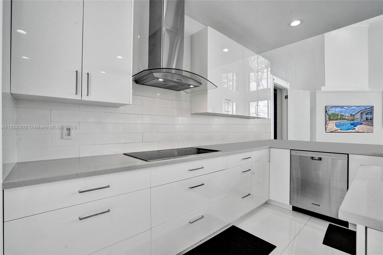 LONG LAKE RANCHES PLAT ON - Residential