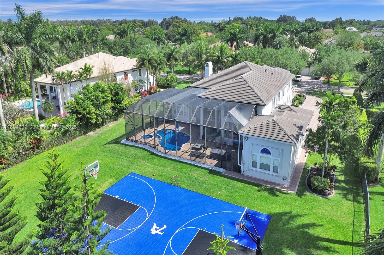 LONG LAKE RANCHES PLAT ON - Residential