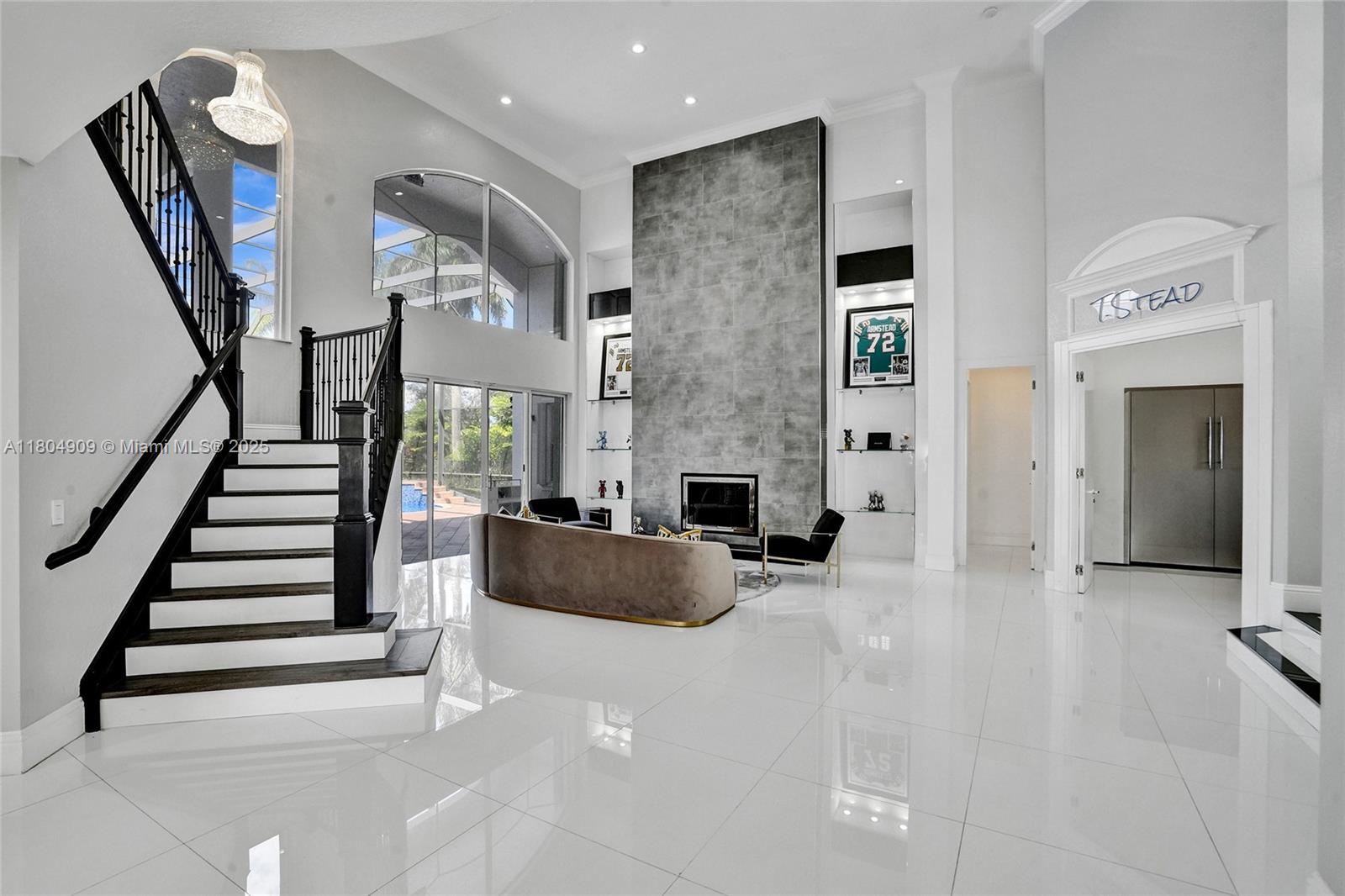 LONG LAKE RANCHES PLAT ON - Residential