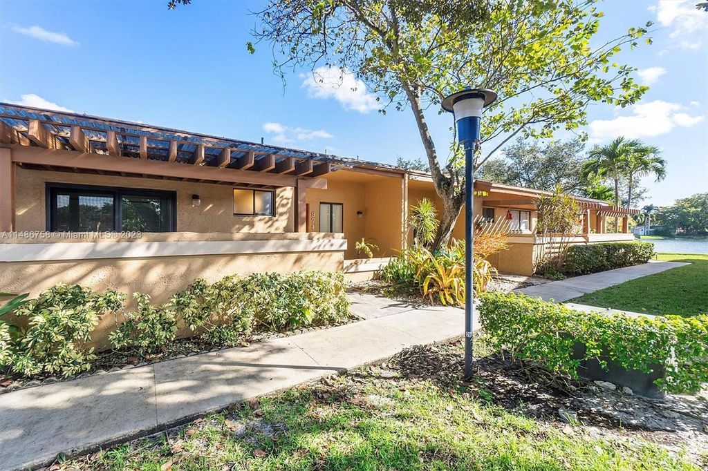 Photo of 974 NW 79th Ter, Plantation, FL 33324 (MLS # A11486758)