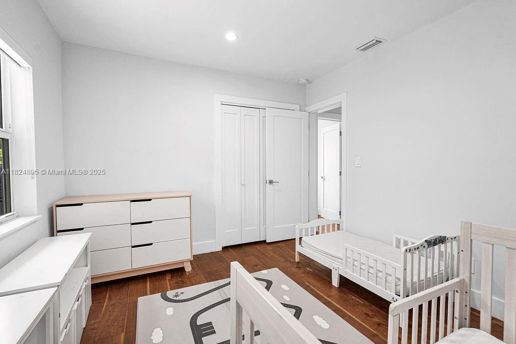 ALTA VISTA - Residential Lease