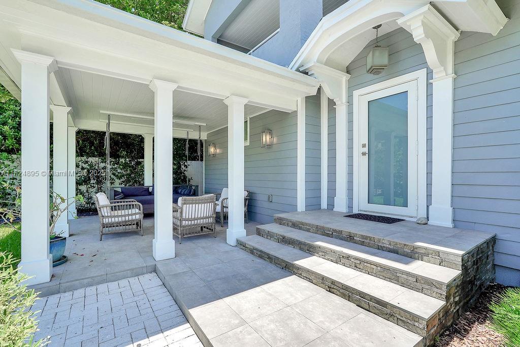 ALTA VISTA - Residential Lease