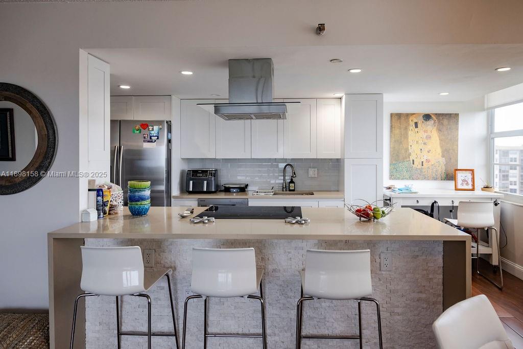 PARK PLACE CONDOMINIUM - Residential