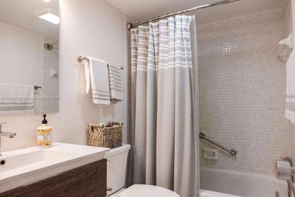 PARK PLACE CONDOMINIUM - Residential
