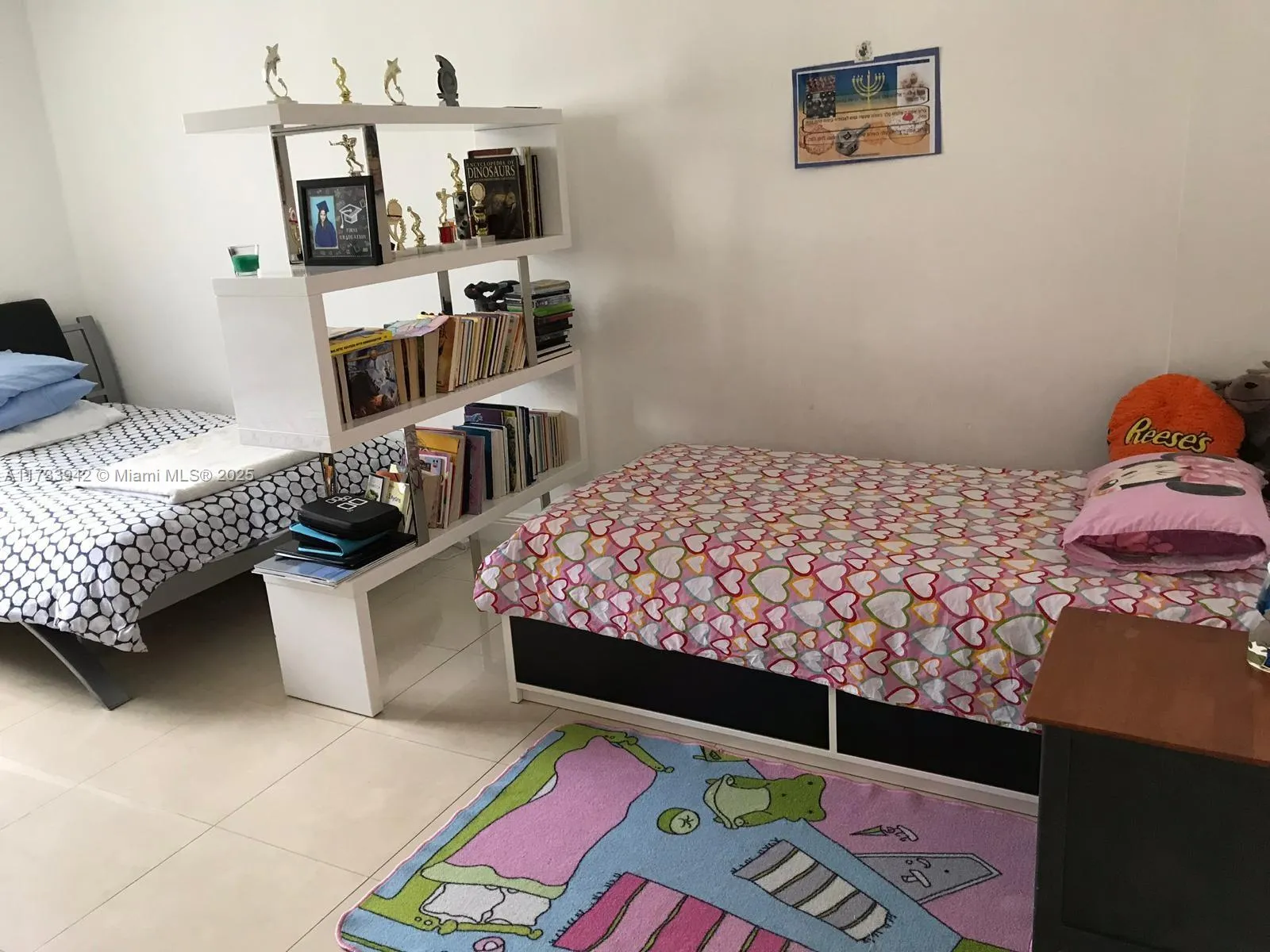 Sunny Isles Beach, Florida 33160, United States, 2 Bedrooms Bedrooms, ,2 BathroomsBathrooms,Residential,Active,12974