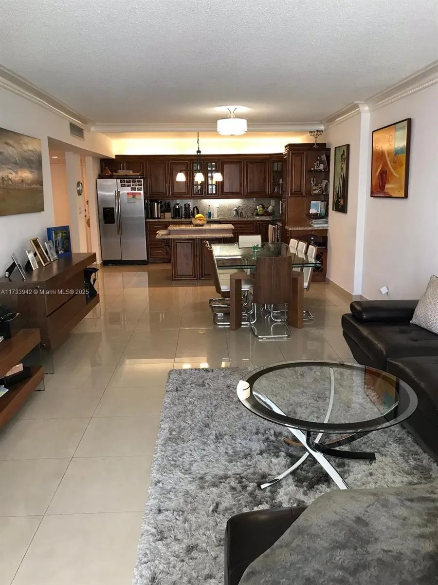 Sunny Isles Beach, Florida 33160, United States, 2 Bedrooms Bedrooms, ,2 BathroomsBathrooms,Residential,Active,12974