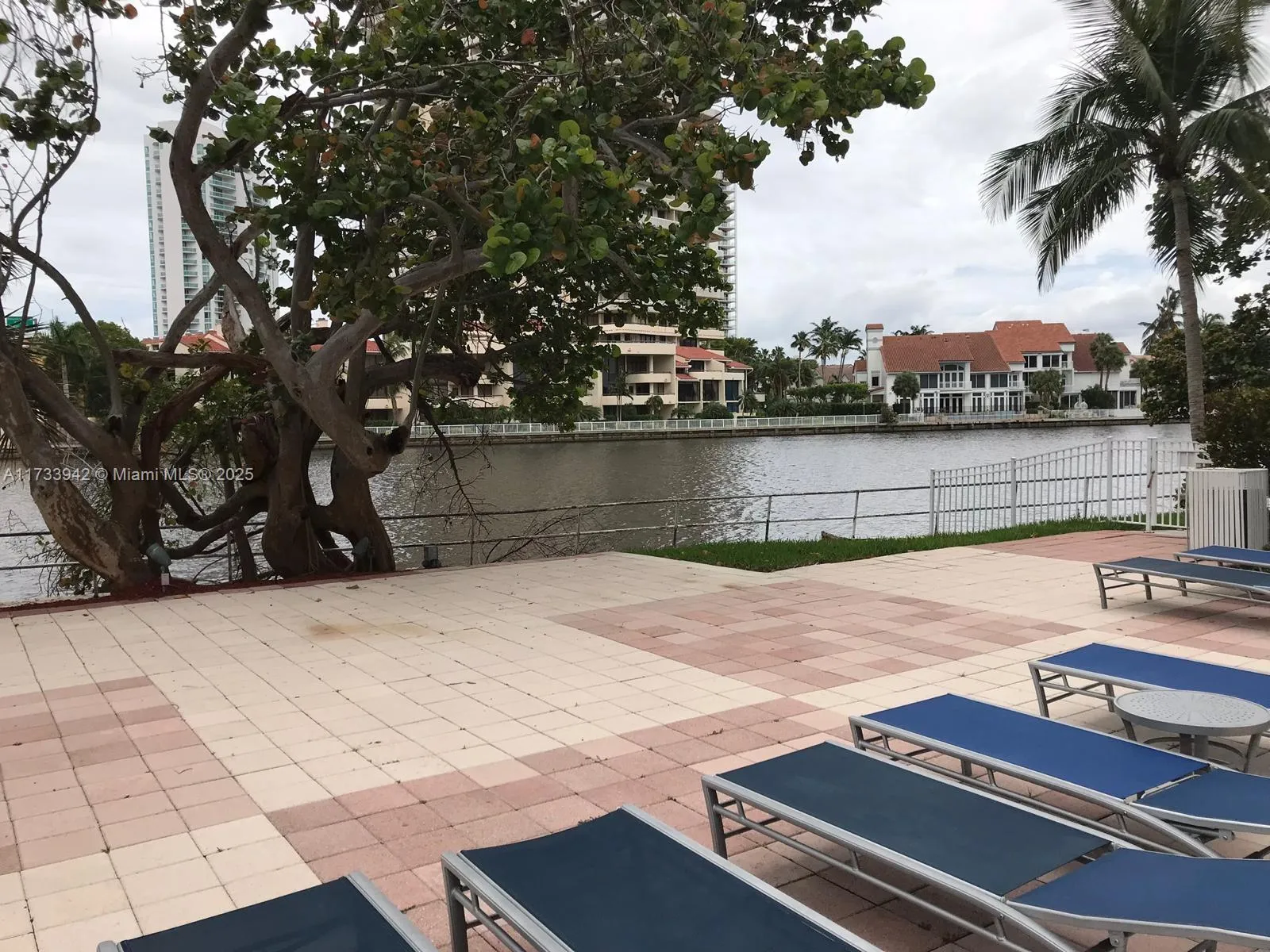 Sunny Isles Beach, Florida 33160, United States, 2 Bedrooms Bedrooms, ,2 BathroomsBathrooms,Residential,Active,12974