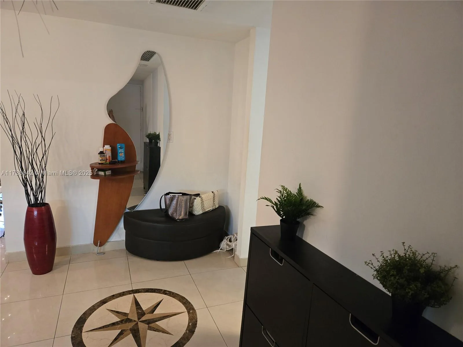 Sunny Isles Beach, Florida 33160, United States, 2 Bedrooms Bedrooms, ,2 BathroomsBathrooms,Residential,Active,12974