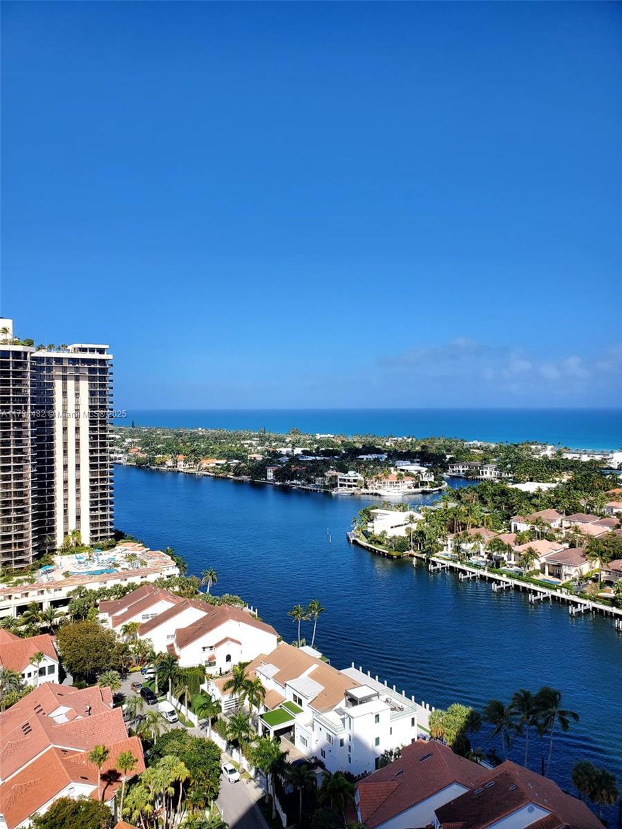 19355 Turnberry Way 21C, Aventura, Miami-Dade County, Florida - 1 Bedrooms  
2 Bathrooms - 