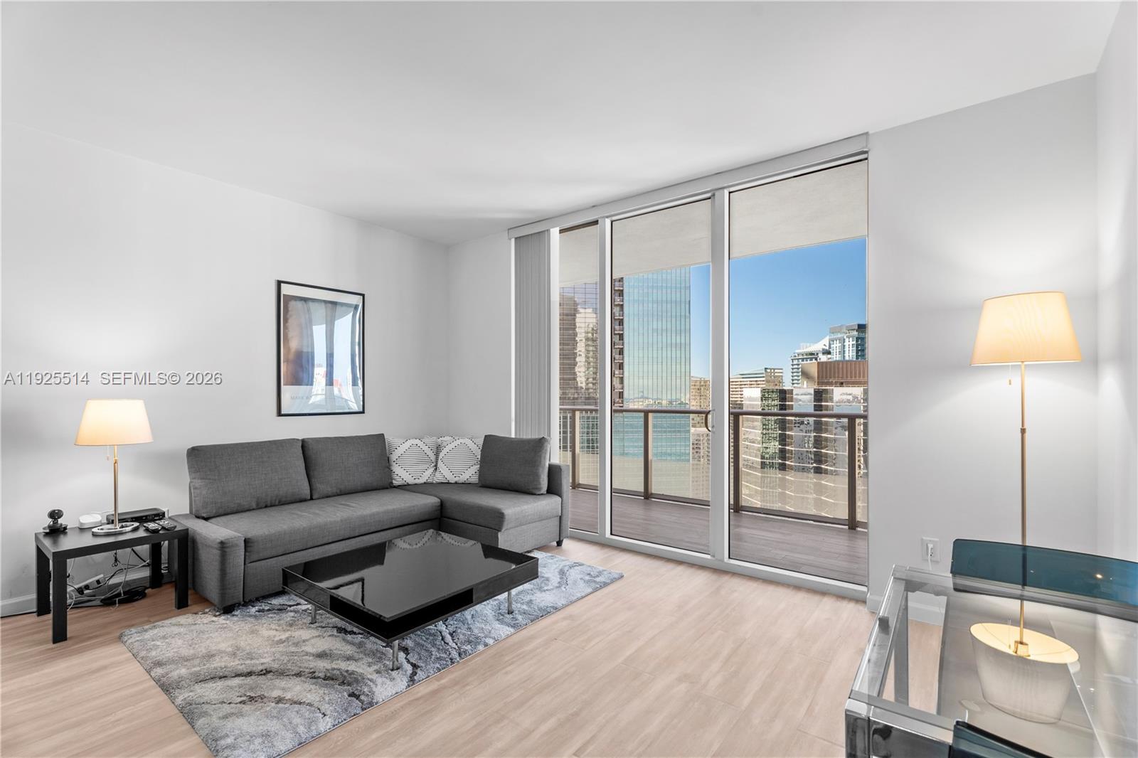 1300 Brickell Bay Dr 3500