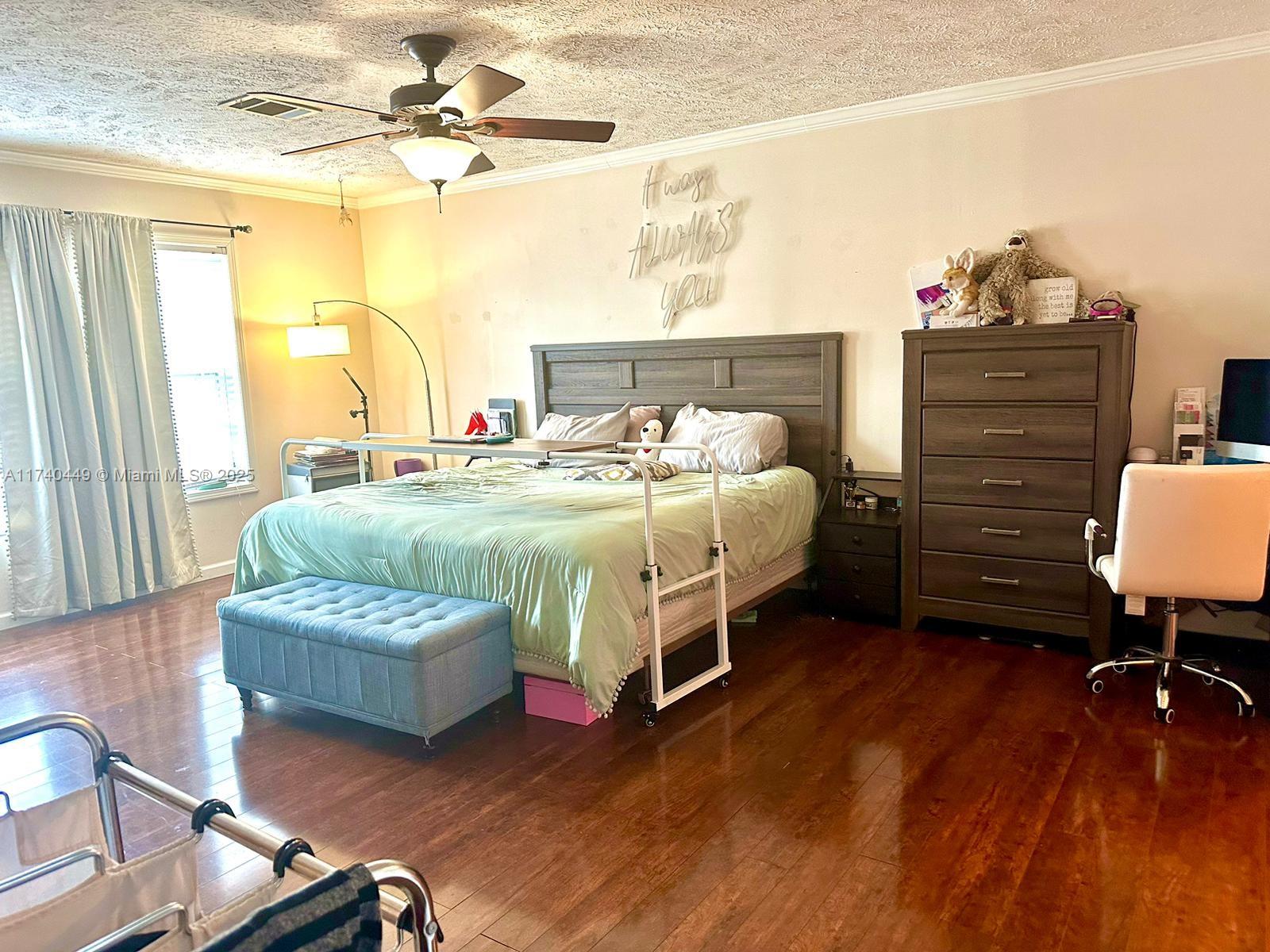 Turkey Crossing - Residential