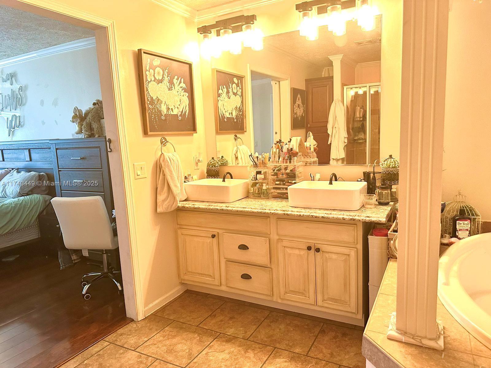 Turkey Crossing - Residential